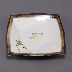 제비꽃 사각사라다